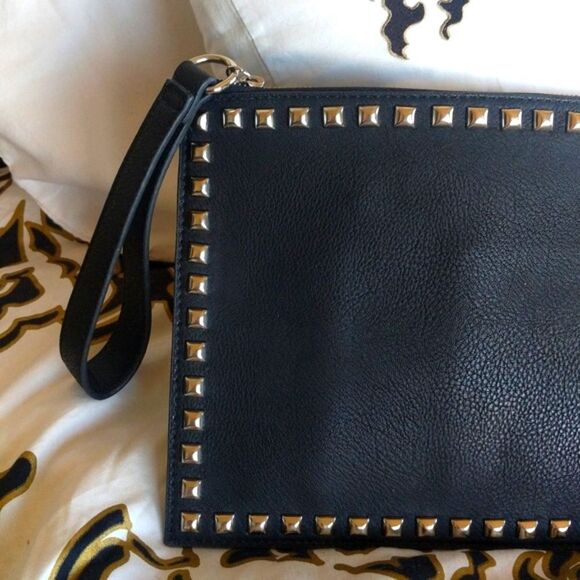 Carlos Santana Black Clutch With Silver Studs - Picture 2 of 16